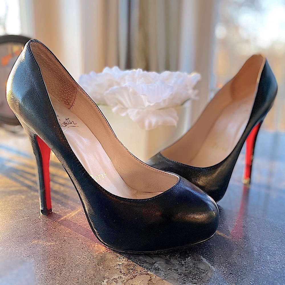 Louboutin Paris Black Pumps
